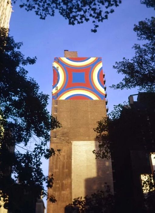 Abstract constructions - Nassos Daphnis - Rita McBride